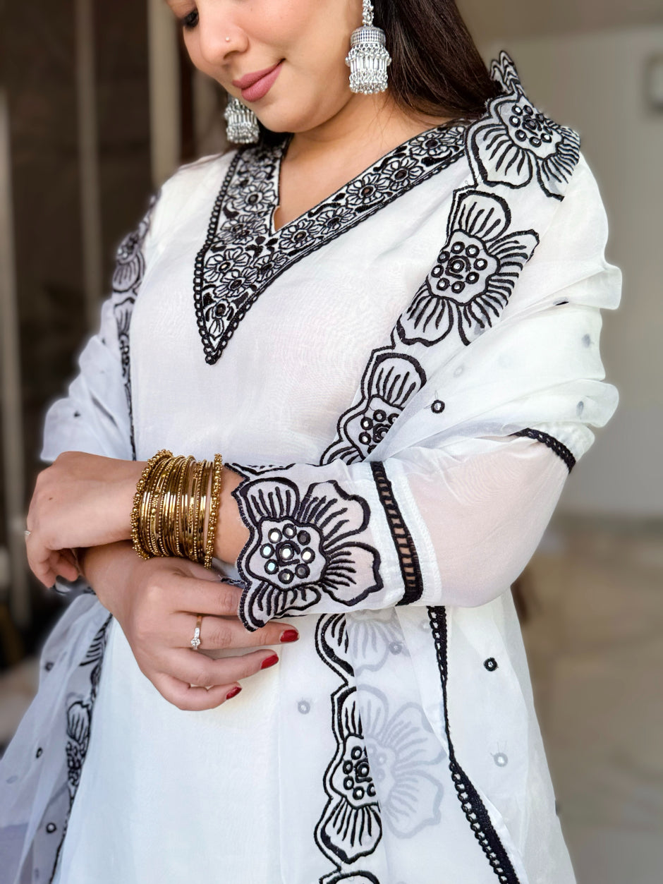 White Floral Yoke Thread work Cut work Design Empire Kurta with Trousers & Dupatta